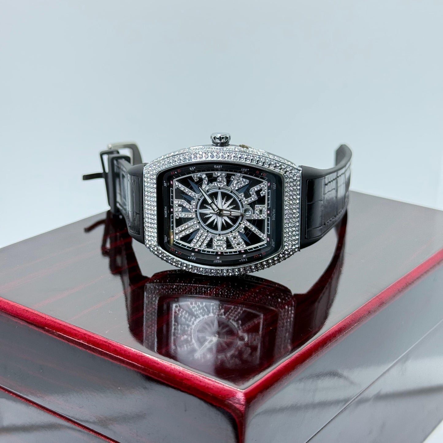 FM Diamond Watch